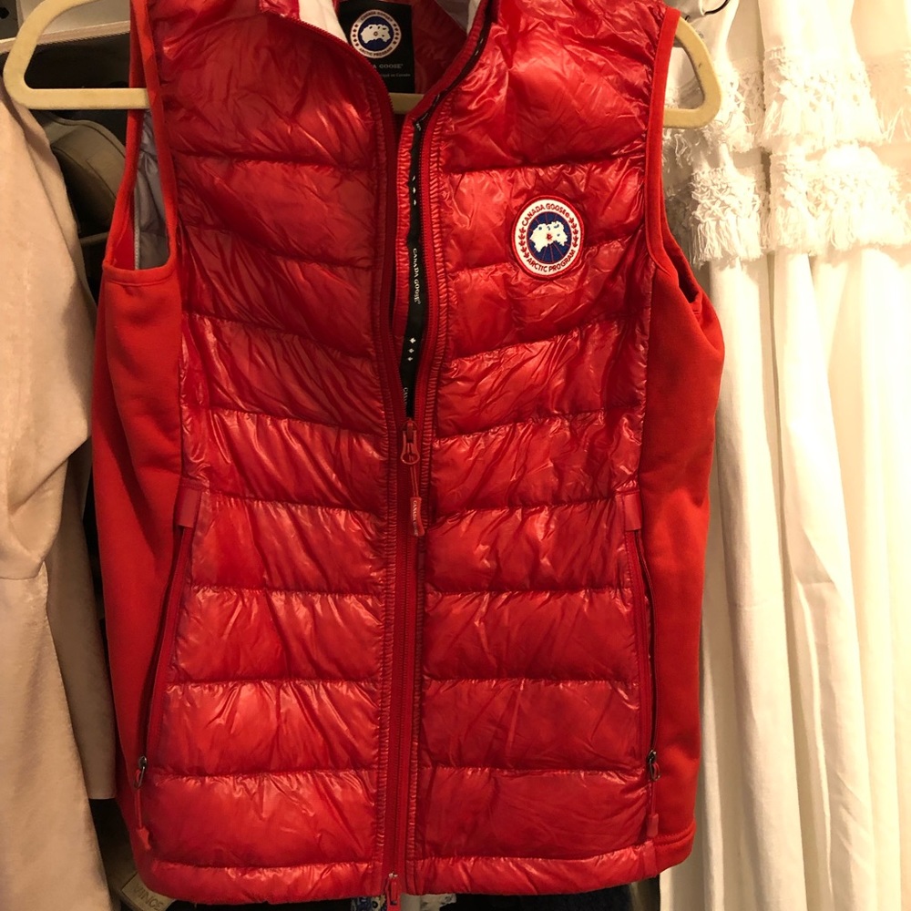 Red Canada Goose Vest